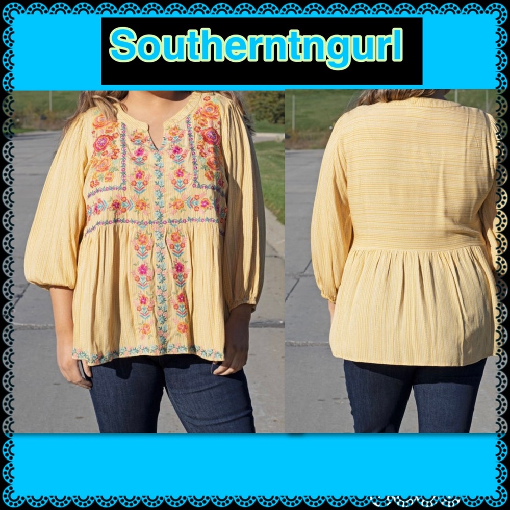 NWT SAVANNA JANE lANDREE BY UNIT Floral Embroidered V Neck Flowy Blouse